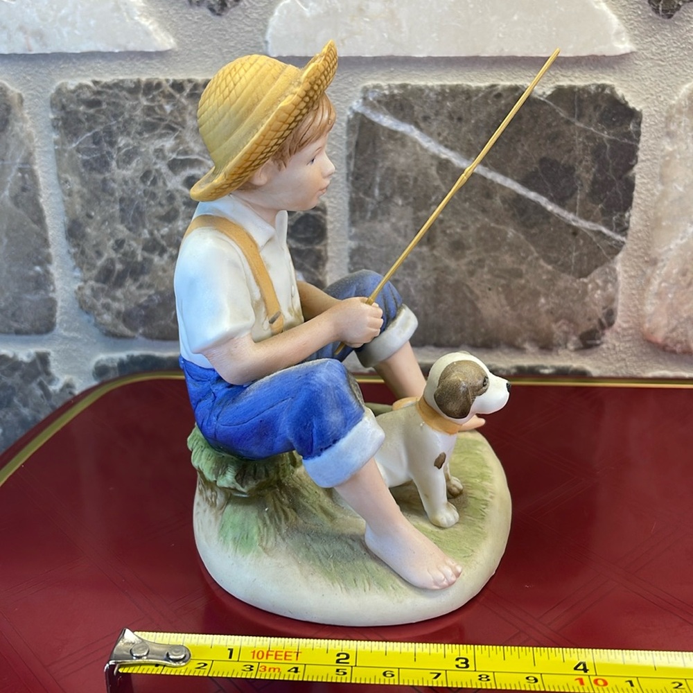Homco little BOY 👦 fishing with his 🐶 PUPPY FIGURINE #1466. Purchased 1985 - Picture 2 of 6